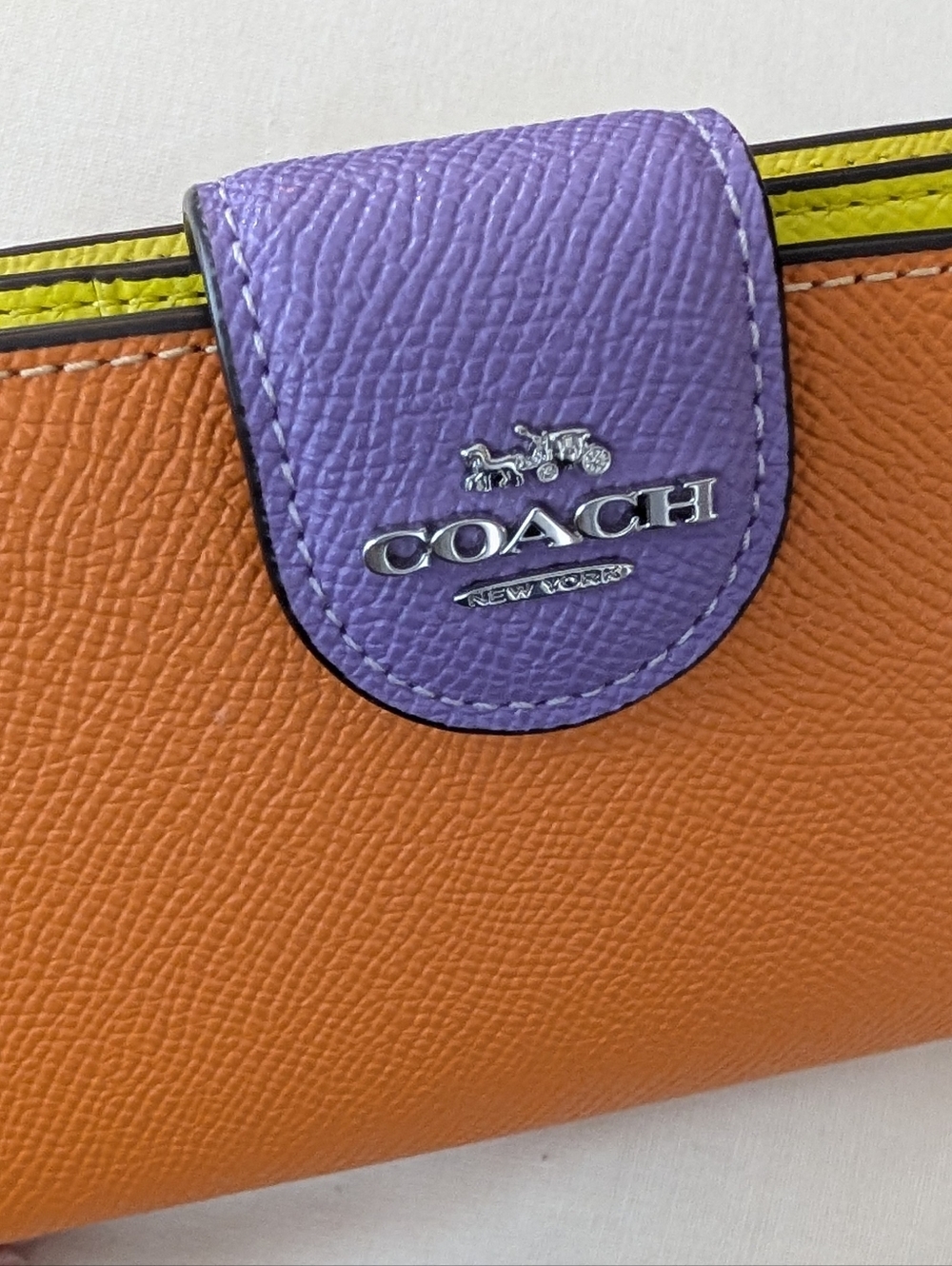 COACH Medium Corner Zip Wallet
